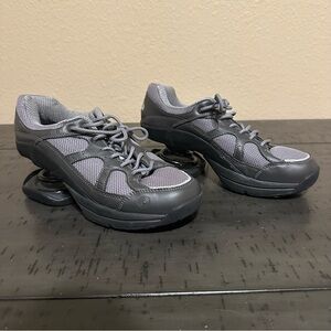 Z-Coil Women’s Freedom Classic Grey Coil Spring Comfort Shoes